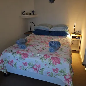Sharon's Blue Appartement